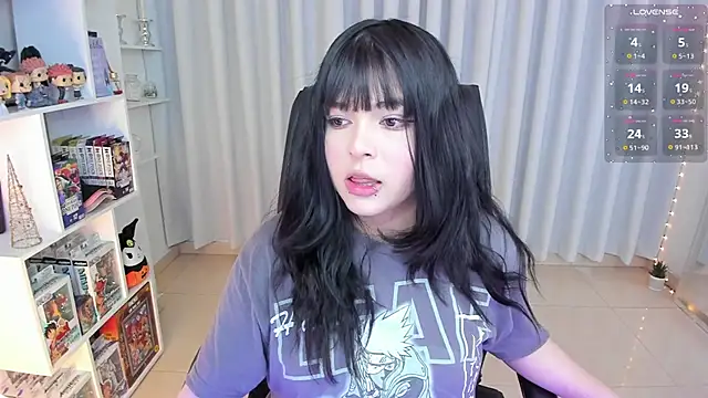 misshoneyxxx online show from November 12, 2025, 3:29 am