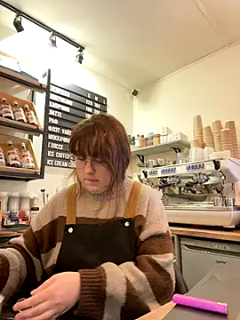 cinnabon  online show from November 18, 2025, 11:58 am