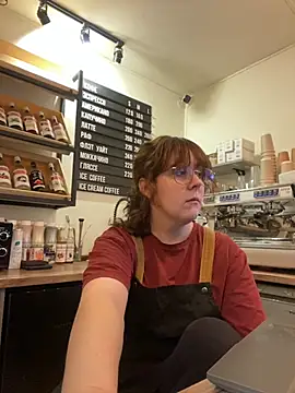 cinnabon  online show from December 5, 2025, 12:25 pm