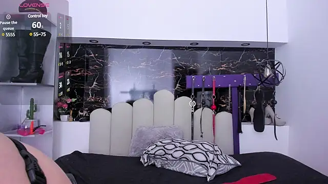 Snapshot of Kathia_Armstrong chatting on December 27, 2024, 4:10 pm Kathia Armstrong online show from December 27, 2024, 4:10 pm