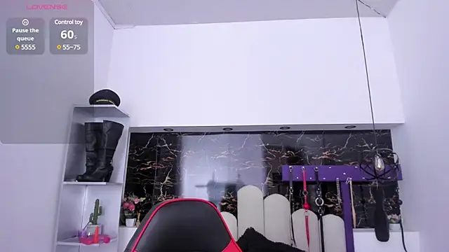 Snapshot of Kathia_Armstrong chatting on December 27, 2024, 7:14 pm Kathia Armstrong online show from December 27, 2024, 7:14 pm