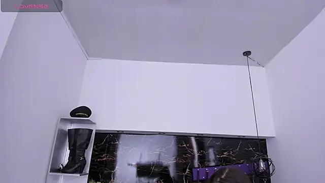 Snapshot of Kathia_Armstrong chatting on January 13, 2025, 12:35 pm Kathia Armstrong online show from January 13, 2025, 12:35 pm