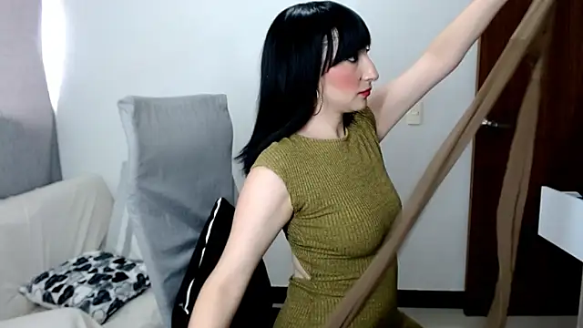 Snapshot of Laura-pervert chatting on May 11, 2026, 9:12 pm Laura-pervert online show from May 11, 2026, 9:12 pm