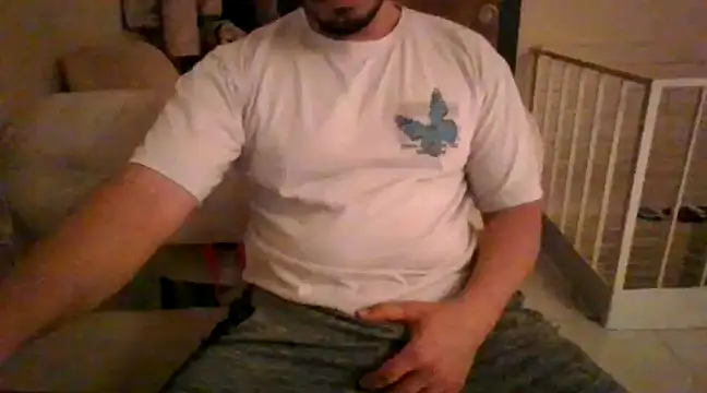 Snapshot of DateMike94 chatting on March 7, 2025, 10:32 pm DateMike94 online show from March 7, 2025, 10:32 pm