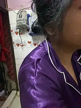 Tameesh sexy mistress online show from February 28, 2026, 5:03 pm