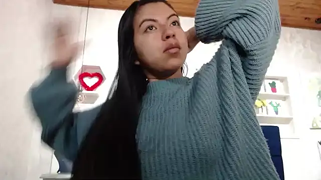 Snapshot of CarolineBrunx chatting on November 18, 2025, 5:34 am CarolineBrunx online show from November 18, 2025, 5:34 am