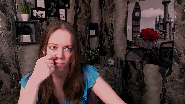 Snapshot of GloriaSi_ chatting on May 5, 2026, 5:48 am GloriaSi online show from May 5, 2026, 5:48 am