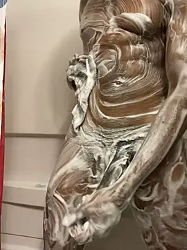 Snapshot of sneakylink13__ chatting on March 13, 2025, 5:39 pm sneakylink13   online show from March 13, 2025, 5:39 pm