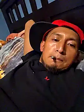 Snapshot of Jovende28 chatting on October 22, 2025, 10:42 pm Jovende28 online show from October 22, 2025, 10:42 pm