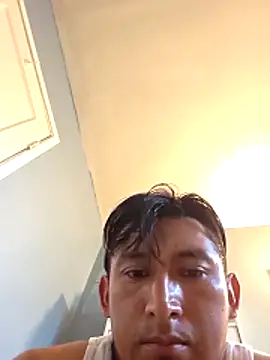 Snapshot of Jovende28 chatting on October 28, 2025, 12:03 am Jovende28 online show from October 28, 2025, 12:03 am