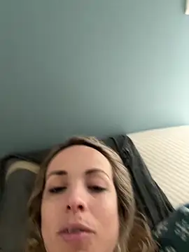 Snapshot of Annelibre chatting on March 22, 2025, 6:22 am Annelibre online show from March 22, 2025, 6:22 am