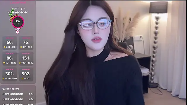 Strawberrybabyy1 online show from December 16, 2025, 5:51 pm