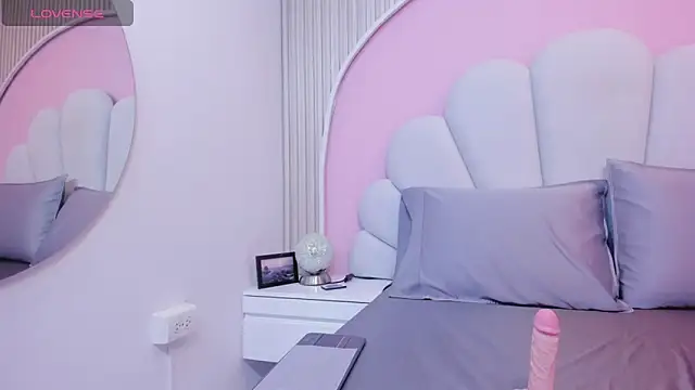 Snapshot of Meli_castillo chatting on February 27, 2025, 5:04 pm Meli castillo online show from February 27, 2025, 5:04 pm