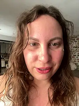 Snapshot of Yanacool007 chatting on January 8, 2026, 9:55 am Yanacool007 online show from January 8, 2026, 9:55 am