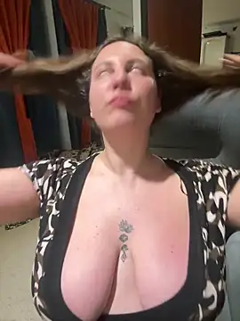 Snapshot of Yanacool007 chatting on February 23, 2026, 8:50 pm Yanacool007 online show from February 23, 2026, 8:50 pm