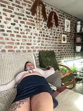 Snapshot of Yanacool007 chatting on March 3, 2026, 12:44 pm Yanacool007 online show from March 3, 2026, 12:44 pm