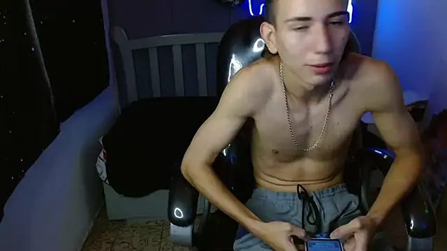 JackSwan18 online show from January 7, 2025, 6:35 pm