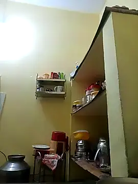 Snapshot of heenage chatting on December 21, 2024, 12:16 pm heenage online show from December 21, 2024, 12:16 pm