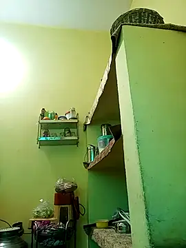 Snapshot of heenage chatting on February 20, 2025, 7:45 am heenage online show from February 20, 2025, 7:45 am