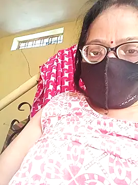 heenage online show from February 8, 2026, 9:13 am