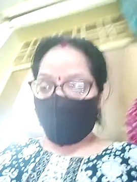 heenage online show from February 10, 2026, 4:27 am