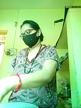 heenage online show from April 26, 2026, 4:43 am