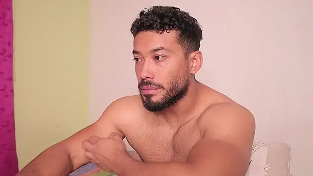 freddsexxx online show from November 19, 2025, 2:17 pm