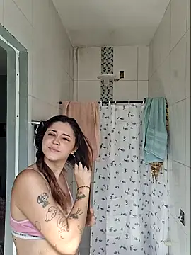 luuhcat09 online show from December 15, 2025, 11:58 am