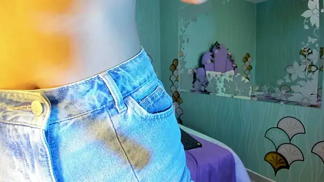 Skinny Linda online show from December 29, 2024, 9:50 am