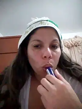 Carliina Soussa online show from December 1, 2025, 10:15 pm