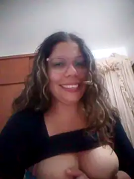 Carliina Soussa online show from February 2, 2026, 1:48 am