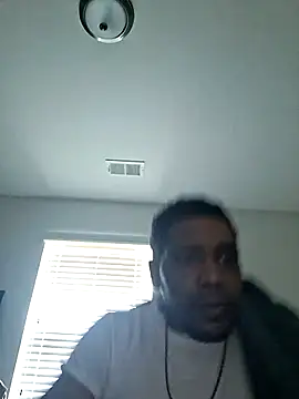 bigboytoy912 online show from June 22, 2026, 4:26 pm