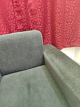 Snapshot of Cute_Kritika chatting on December 22, 2025, 3:36 am Cute Kritika online show from December 22, 2025, 3:36 am