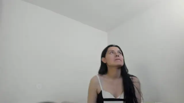 Nathaly love96 online show from December 9, 2024, 6:03 pm