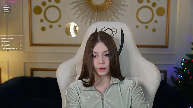 Beatrice 054 online show from January 15, 2025, 6:29 pm