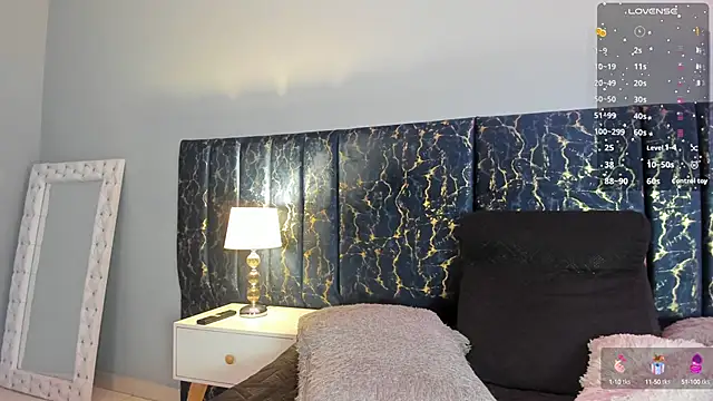 Snapshot of Sophia_Lemos chatting on September 23, 2025, 1:36 pm Sophia Lemos online show from September 23, 2025, 1:36 pm