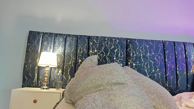 Snapshot of Sophia_Lemos chatting on December 4, 2025, 1:31 pm Sophia Lemos online show from December 4, 2025, 1:31 pm