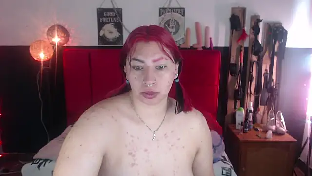 Snapshot of Lava_Vulcain chatting on January 4, 2025, 1:21 pm Lava Vulcain online show from January 4, 2025, 1:21 pm