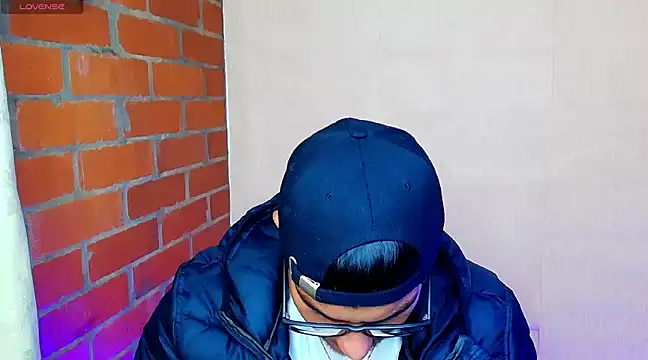 Leandro valenzuela online show from March 7, 2025, 12:45 pm