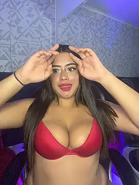 ElaaPerez online show from January 6, 2026, 12:31 pm