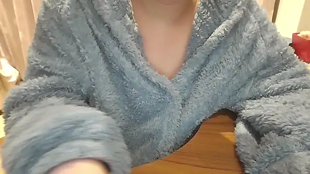 Snapshot of arena1357 chatting on November 15, 2025, 2:02 pm arena1357 online show from November 15, 2025, 2:02 pm