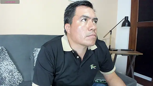 Snapshot of Jhonatan_Morales_S chatting on February 8, 2025, 4:25 am Jhonatan Morales S online show from February 8, 2025, 4:25 am