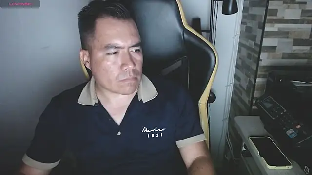 Jhonatan Morales S online show from April 4, 2026, 11:35 pm