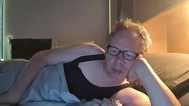 Snapshot of kinkyslet8 chatting on September 22, 2025, 6:48 am kinkyslet8 online show from September 22, 2025, 6:48 am