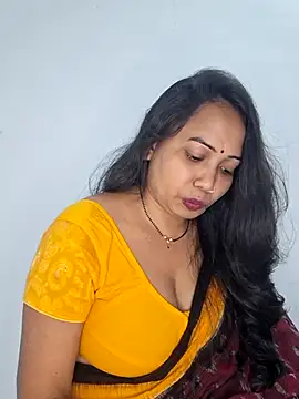 DREAM GIRL-30 online show from November 30, 2025, 4:55 pm