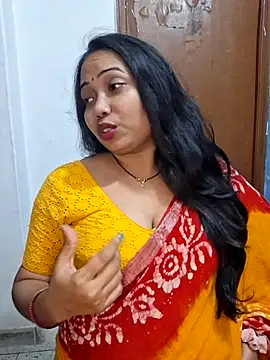 DREAM GIRL-30 online show from December 13, 2025, 8:04 pm