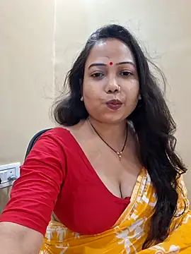 Snapshot of DREAM_GIRL-30 chatting on May 4, 2026, 3:52 pm DREAM GIRL-30 online show from May 4, 2026, 3:52 pm