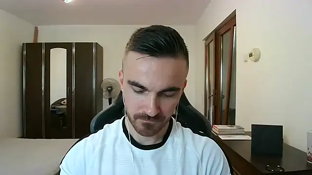 mu5clemania2 online show from December 15, 2025, 1:26 pm