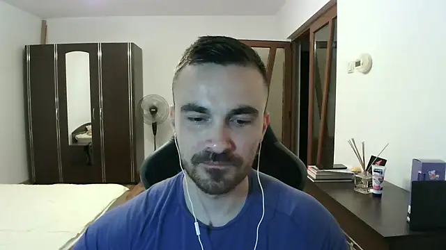Snapshot of mu5clemania2 chatting on June 12, 2026, 8:19 pm mu5clemania2 online show from June 12, 2026, 8:19 pm