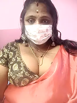 Snapshot of rithikka chatting on December 1, 2025, 6:40 am rithikka online show from December 1, 2025, 6:40 am